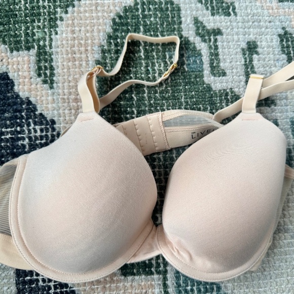 LIVELY lightly lined bra in nude/blush – 38B - Picture 1 of 3